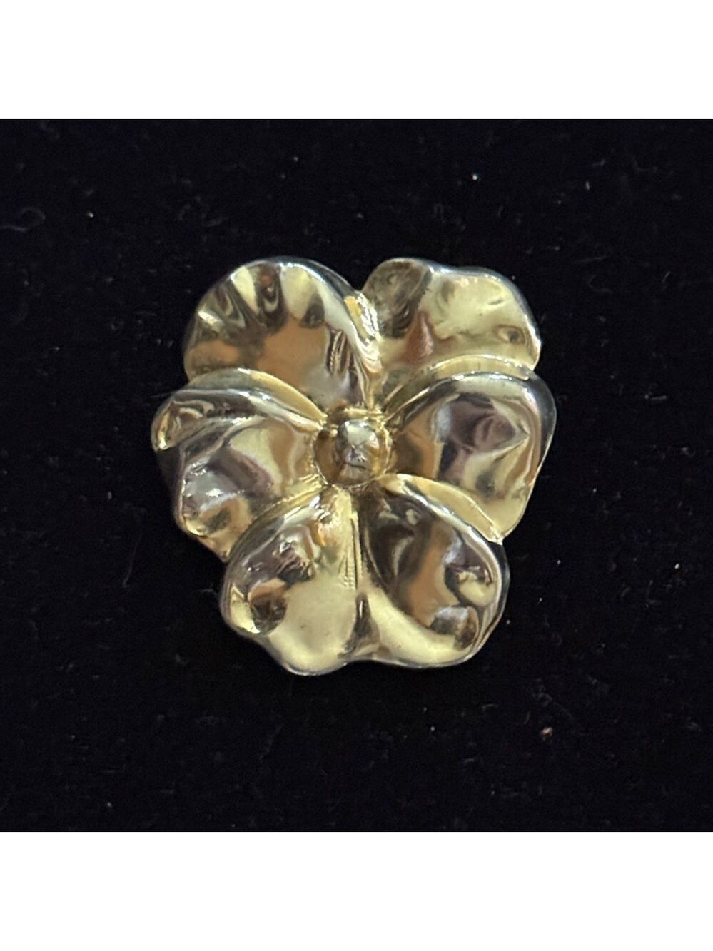Jeri-Lou Vintage Gold tone flower scarf clip